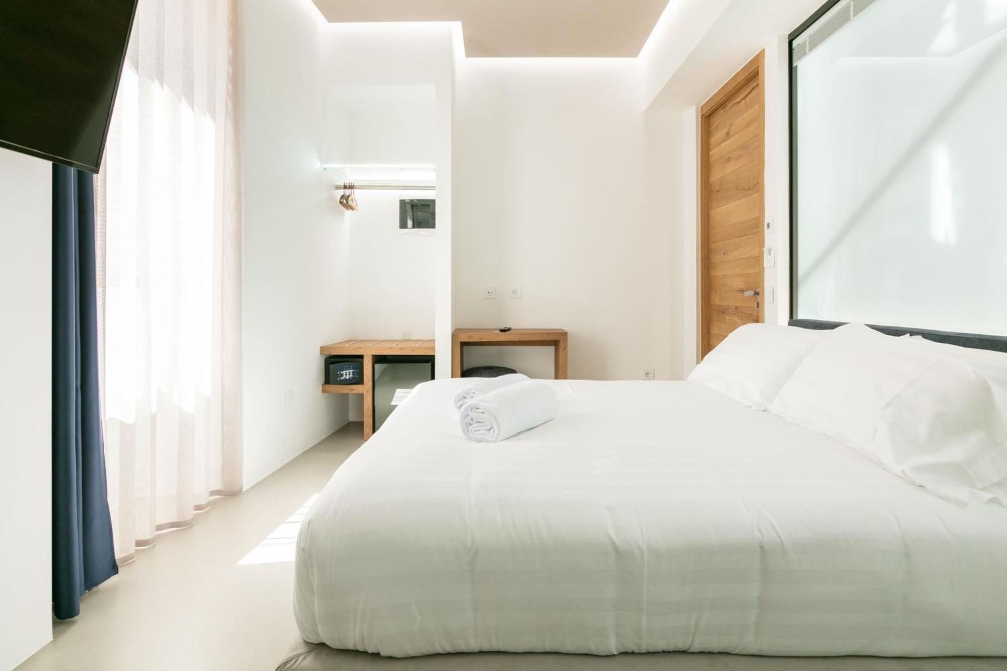 Domus Cavour Rooms&Suites Tirano Cameră foto