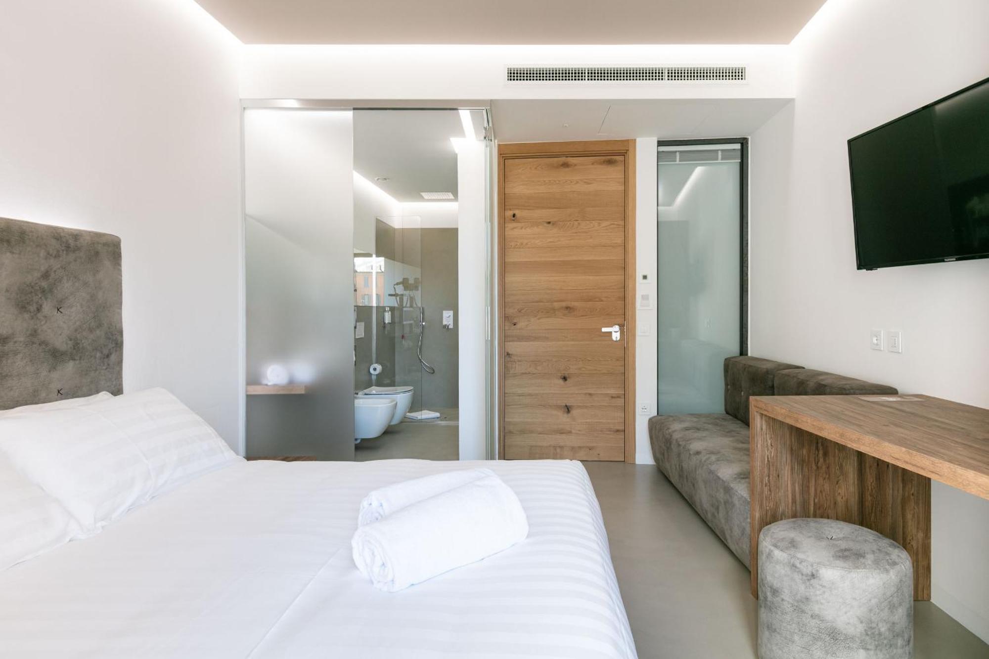 Domus Cavour Rooms&Suites Tirano Cameră foto